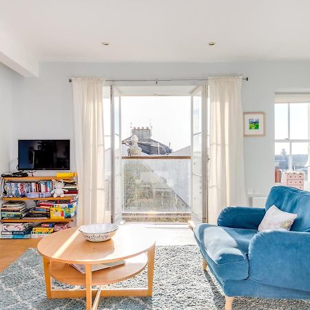 Apt 3, 26 Broad Street Apartment Lyme Regis Bagian luar foto