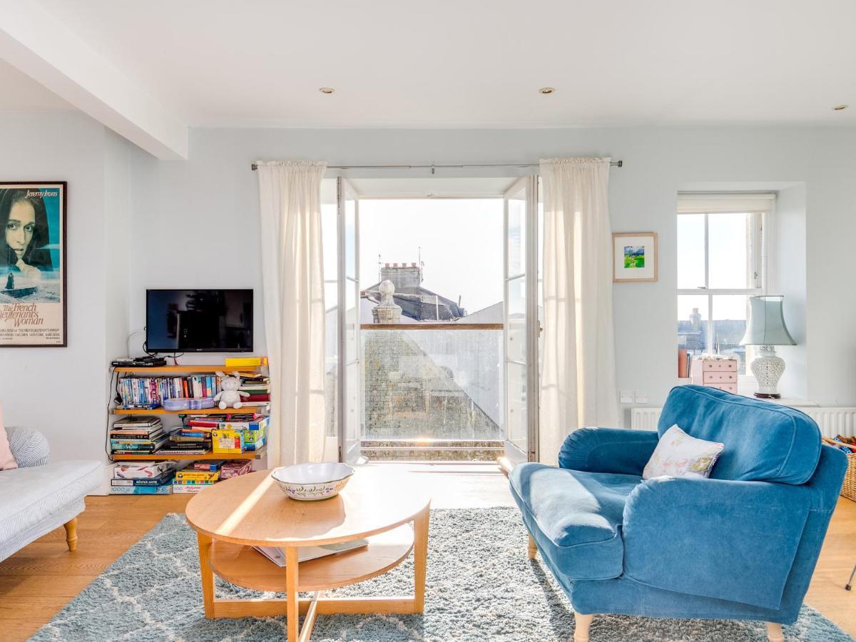 Apt 3, 26 Broad Street Apartment Lyme Regis Bagian luar foto