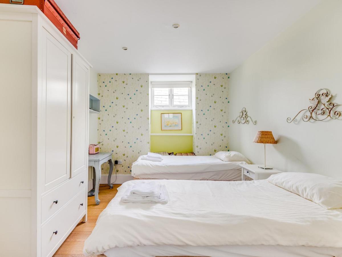 Apt 3, 26 Broad Street Apartment Lyme Regis Bagian luar foto