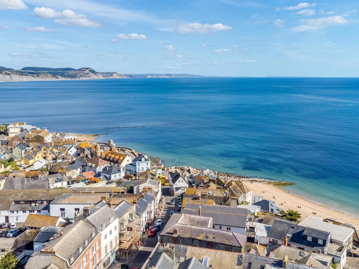 Apt 3, 26 Broad Street Apartment Lyme Regis Bagian luar foto