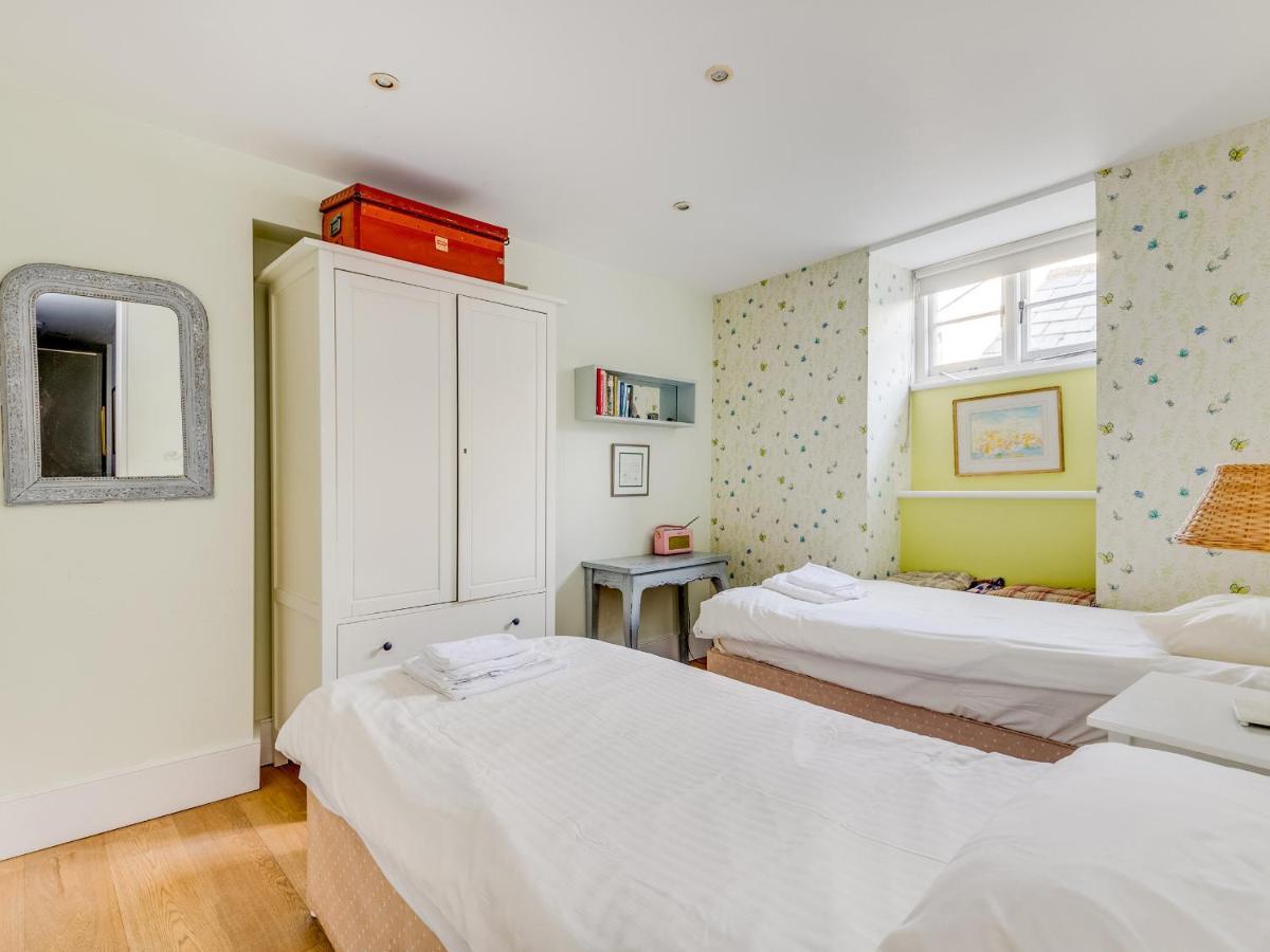 Apt 3, 26 Broad Street Apartment Lyme Regis Bagian luar foto